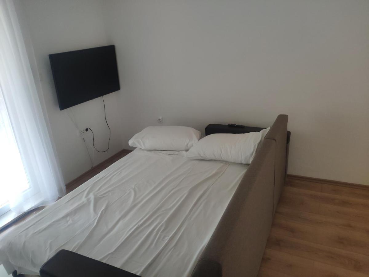 Apartment Tome บีโอกราดนาโมรู ภายนอก รูปภาพ